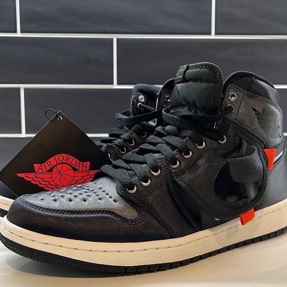 Air Jordan 1 High OG 'Stash - Picture 10 of 10